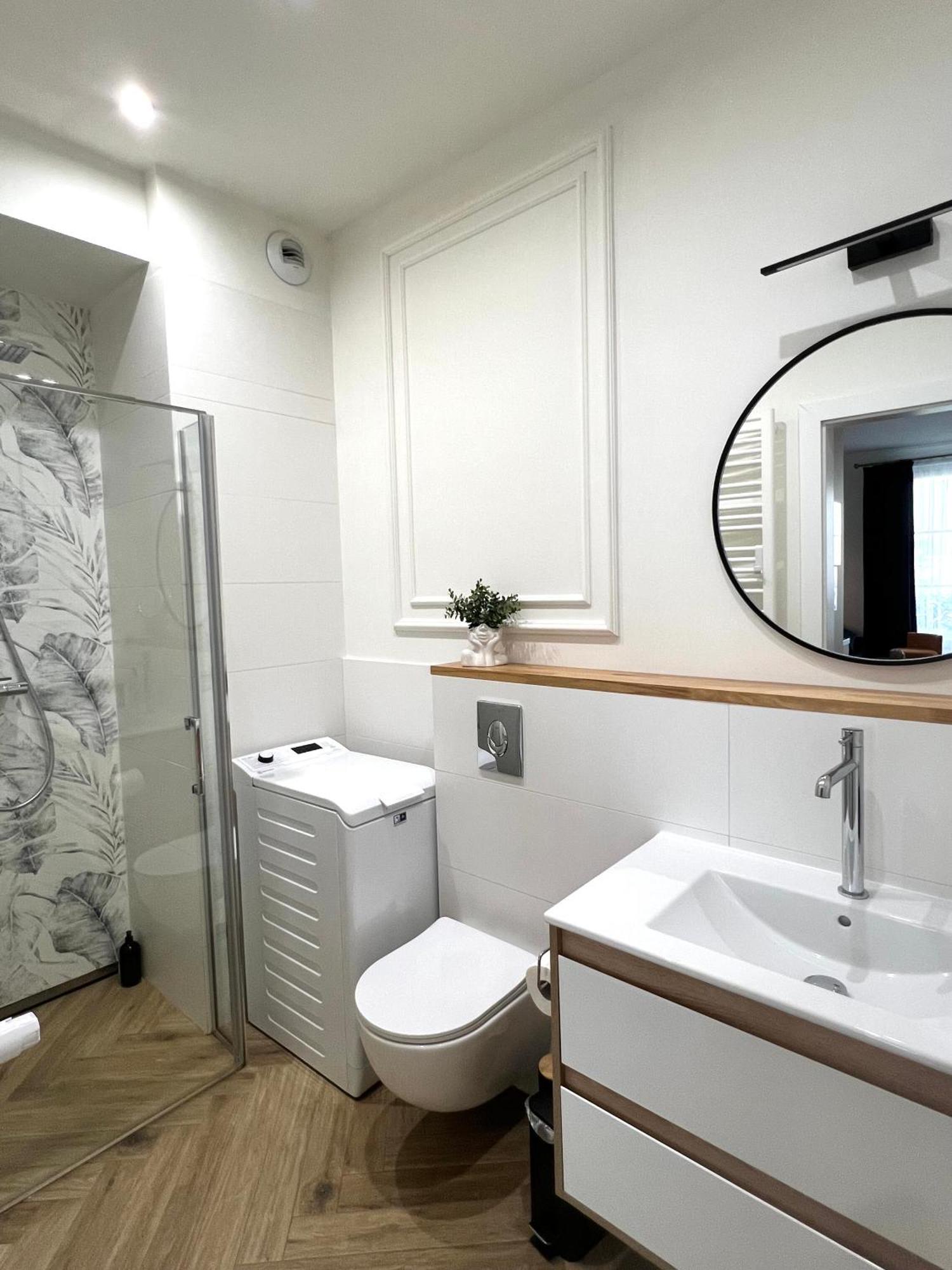 Atrium - Old Town Luxury Apartments - By Upstairs Krakow Dış mekan fotoğraf